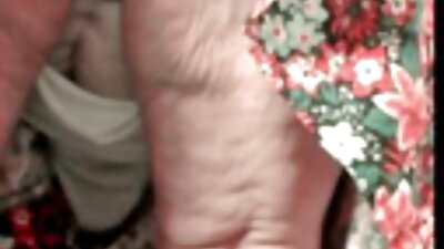 Rosybuena nøgen amatør viser nøgen kvinde tan linjer